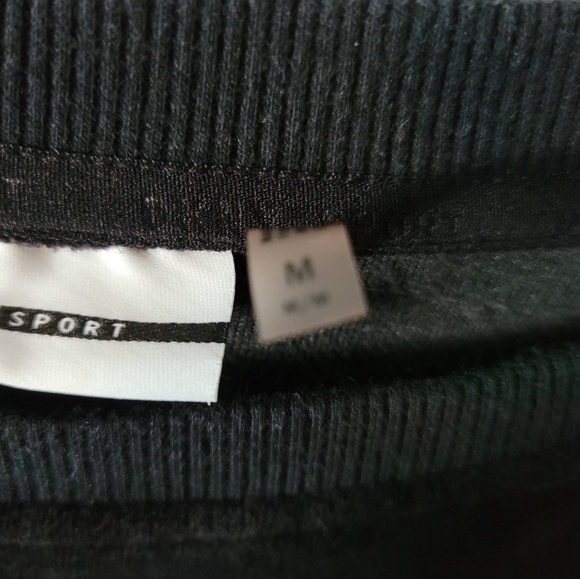 𝅺DKNY Velour Sport Top - Picture 4 of 4